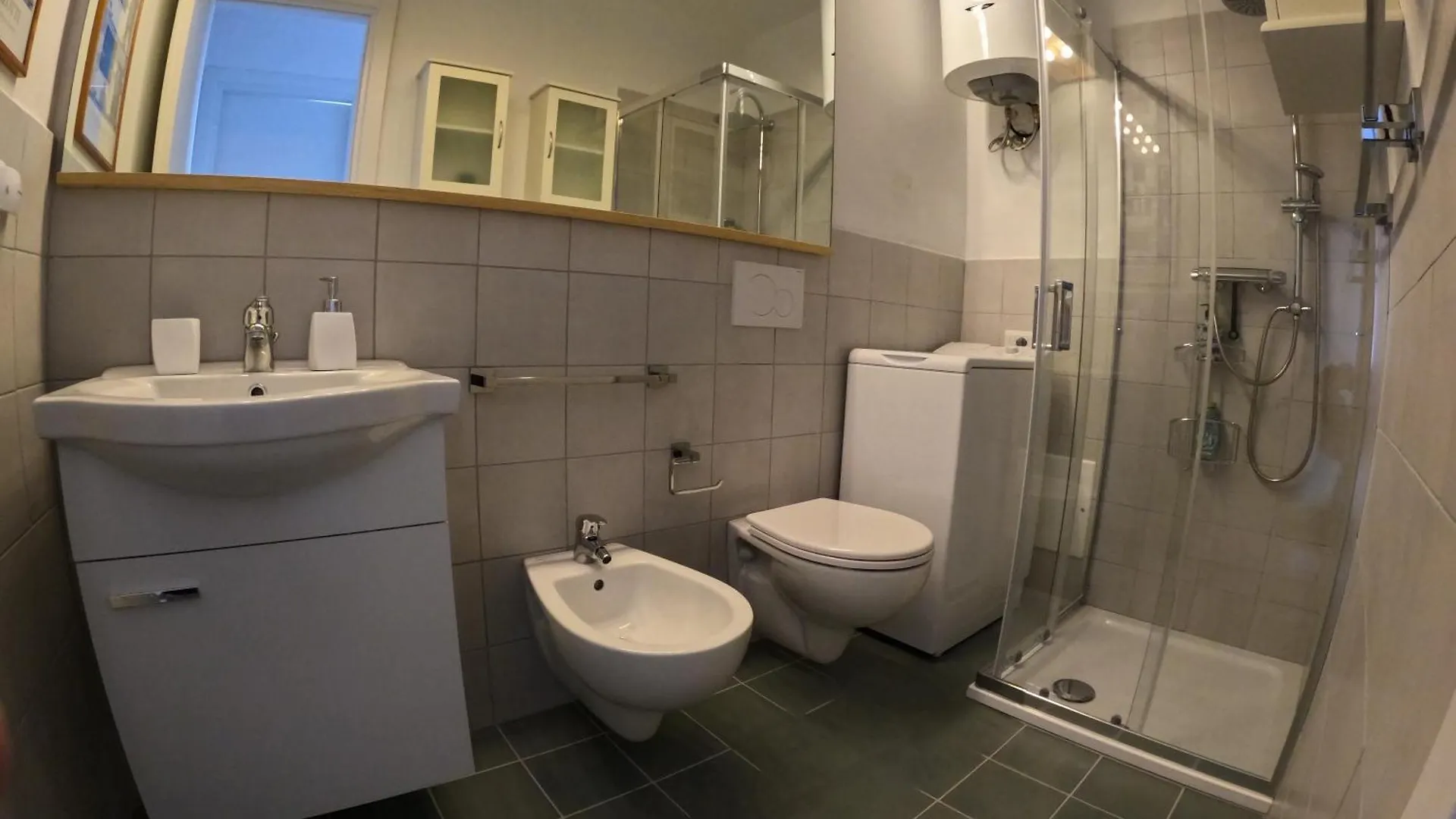 Vacation Home-Cugnana Verde 0*,